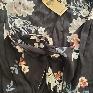 American Eagle Floral Romper Small New